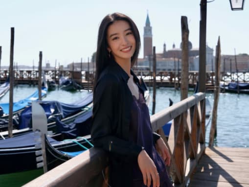 木村拓哉＆工藤静香の次女・Koki,、顔が小さ過ぎる圧巻スタイル公開！ ヴェネチアで魅せる優雅な姿