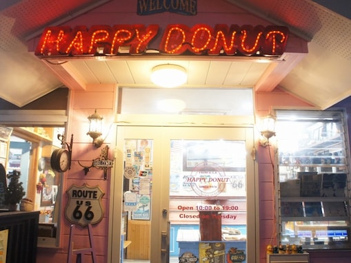 【千葉県】まるでハワイ＆50年代アメリカ！ 一宮の海沿いカフェと茂原のレトロドーナツ屋2選