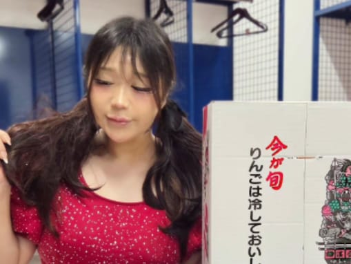 「ほんと痩せてさらに旬がましたね」りんごちゃん、くびれ際立つドレス姿を披露！ 「お肌もツヤツヤ」