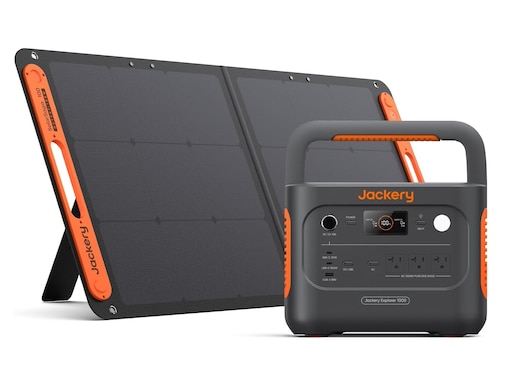 太陽光で自給自足して安心を確保。Jackeryのポータブル電源は100Wソーラーパネル付きで防災やキャンプに最適な注目モデル