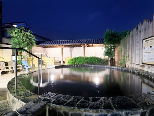 【神奈川県の人気スーパー銭湯】「おふろの王様 瀬谷店」は日帰り温浴施設。黒湯温泉×炭酸風呂でリラックス