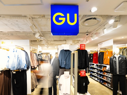 「私のサイズがあるといいな」GU×rokhの新作シューズが発売前から好評。リボンディテールにファン殺到