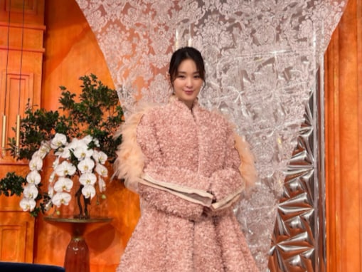 「ここ最近、綺麗さがエグい」剛力彩芽、美脚際立ミニスカ姿に反響「なんといっても美脚」「大人の顔立ちに」
