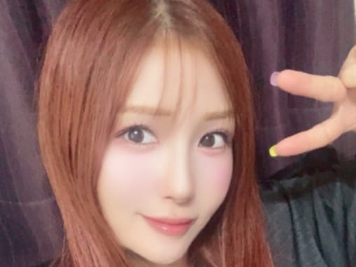 「あまりにも達筆過ぎる」女性歌手、直筆報告に「達筆で読めない」の声。「突然のタイミングで驚きました」
