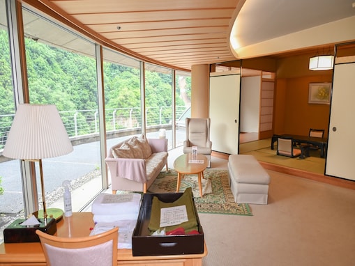 【楽天トラベル特別セール】富山県「宇奈月温泉の老舗旅館 延対寺荘」が今だけ特別価格に！ 多くの文化人に親しまれてきた歴史ある宿【10月6日】