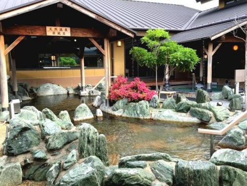 【大阪府の人気スーパー銭湯】「平野台の湯 安庵」は軟水利用でお肌に優しい施設。日替わりでチムジルバン・オンドルや炭酸風呂を楽しめる