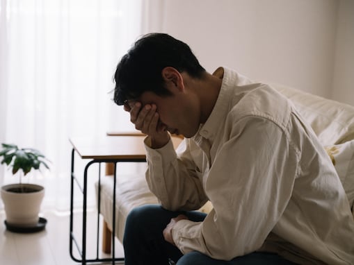 「日々ストレスは感じています」37歳フリーランス男性、貯金2000万円。独立直後の収入減で選んだ実家暮らし