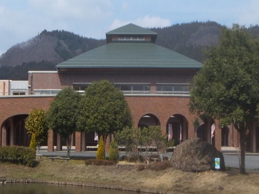【群馬県の人気スーパー銭湯】「碓氷峠の森公園 峠の湯」は遊んで、食べて、泊まれる温泉リゾート施設。ひょうたん型の露天風呂から見える大自然に癒される