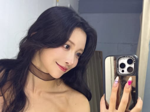 「え!?整形してるの!?」人気インフルエンサー、整形を明かす「美しい顔面過ぎる」「ほんと綺麗すぎる」