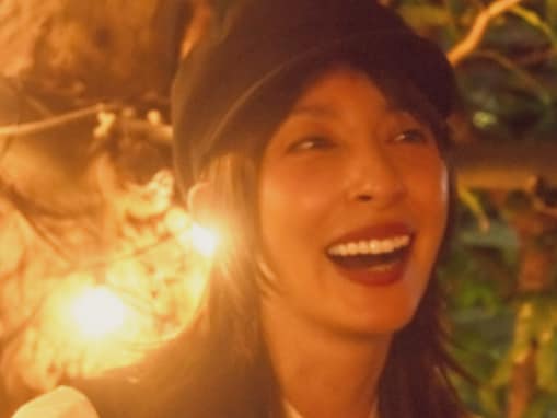 「良い笑顔！」奥菜恵、“お腹がよじれるほど笑った日”近影ショットに反響「可愛いですね」「楽しそう」