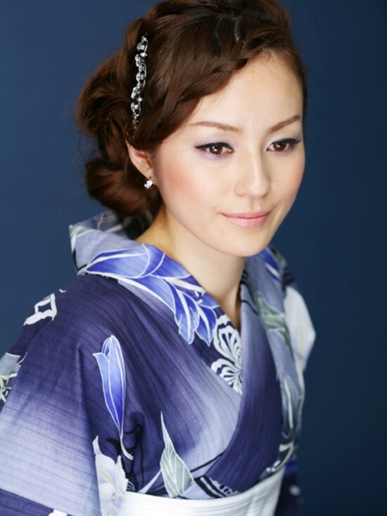 画像 24/27 ：浴衣メイク1・艶やかな美人顔メイク [メイク・メイクアップ] All About