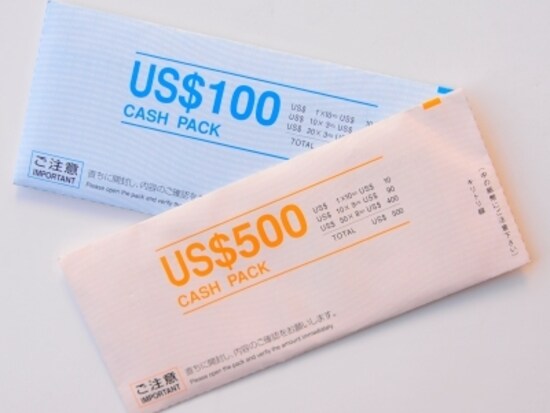 ドルはこんなパック入りで売られてます