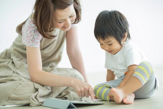 幼稚園に通うか保育園に通うかよりも親の関わり方が大切