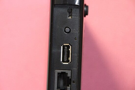 USBにHDDを接続すればNAS(Network Attached Storage)にもなる