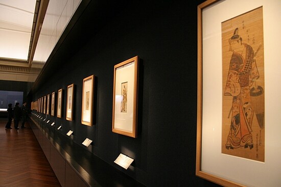 本館10室（浮世絵の展示風景）　本館10室（浮世絵の展示風景）　季節ごとに展示作品は変わる。