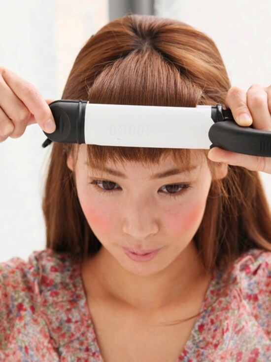 画像 5 8 前髪ブロー セットの基本 簡単に美人度アップしよう ヘアセット ブロー All About