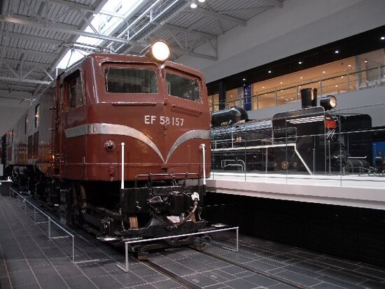 EF58とC57