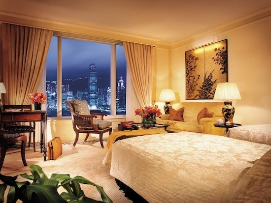 デラックススペリアハーバービューの客室