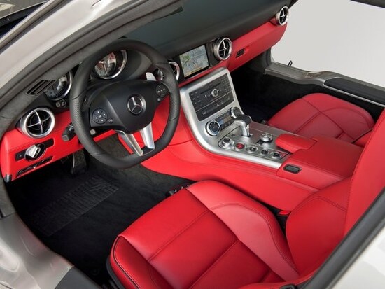 メルセデス・ベンツSLS AMG