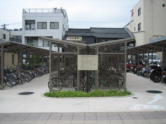 金沢市営十間町自転車駐車場