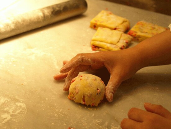 小さいサイズのものは、大きいサイズのものを4等分にして仕上げてあります。