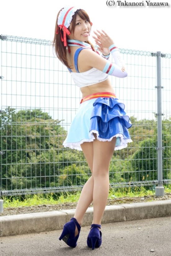 小栗葉子／ハルヒレーシング超RQ団