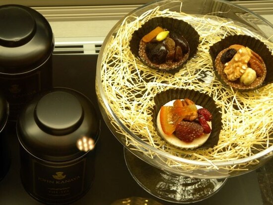 「ジョンカナヤ」の「マンディアン・フレ」（5個入／2,000円）