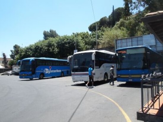 Sicilia bus 9