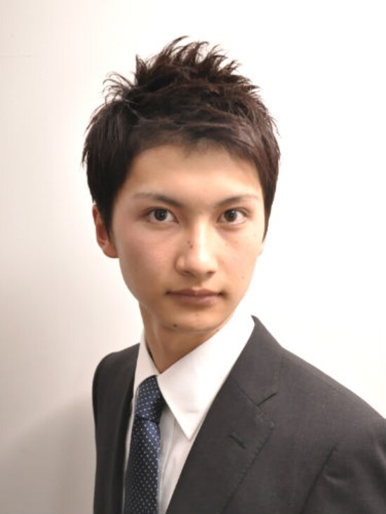 アップバングショート