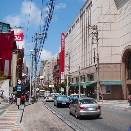 画像 奇跡の1マイル と呼ばれた沖縄国際通り 沖縄の観光 旅行