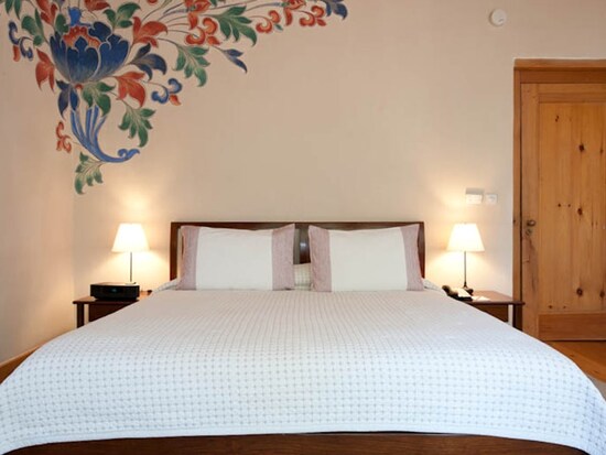 シーツ、カーテン、カーペットなど、ファブリックにも こだわりが