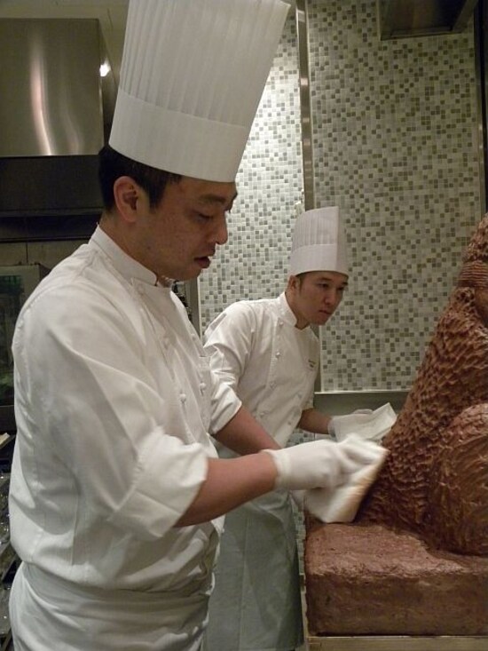 野島茂シェフ（ザ・ペニンシュラ東京）／テーマ：「秋田犬（ハチ）」