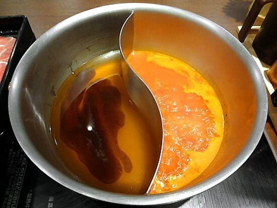 菜の庵  二色鍋