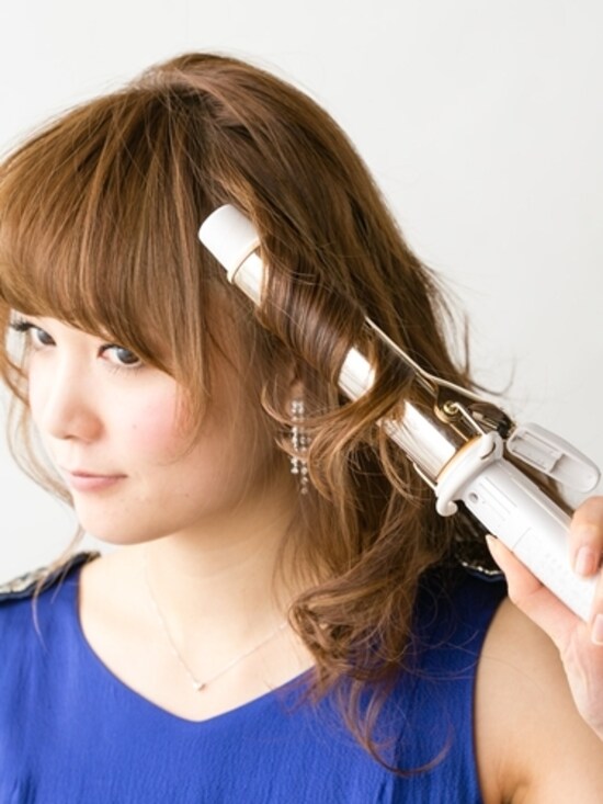画像 ロングヘア お呼ばれふんわりアップスタイル 結婚式 パーティーヘアアレンジ All About