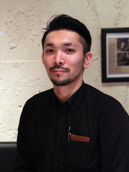 山崎昇料理長兼マネージャー　