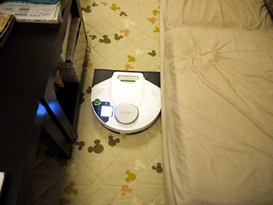 フォアベルク・ロボット掃除機　コーボルト【VR100】