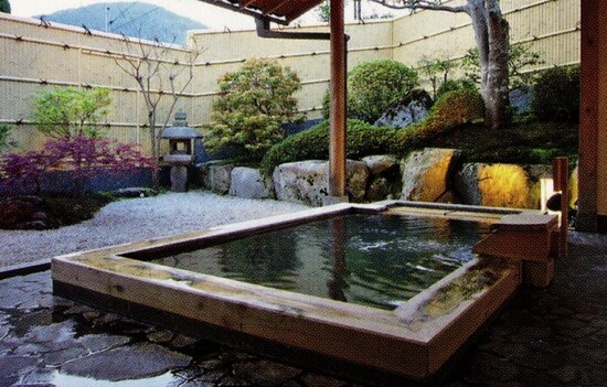 温泉旅館「芹生」