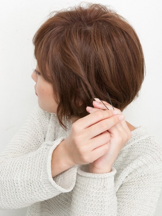 画像 9/13 ：ショートヘアをバレッタ×ワックスで可愛くアレンジ ...