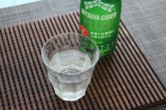 「炭酸飲料」