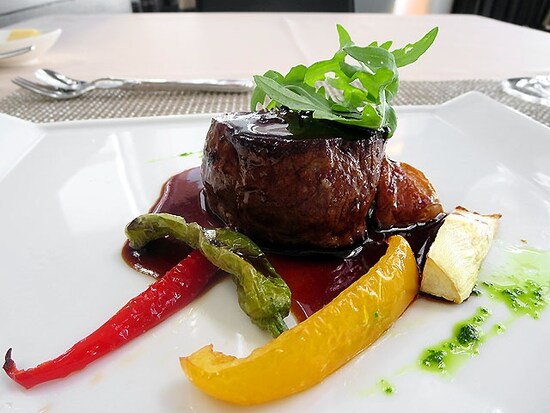 ソラシオ汐留 牛フィレ肉のステーキ