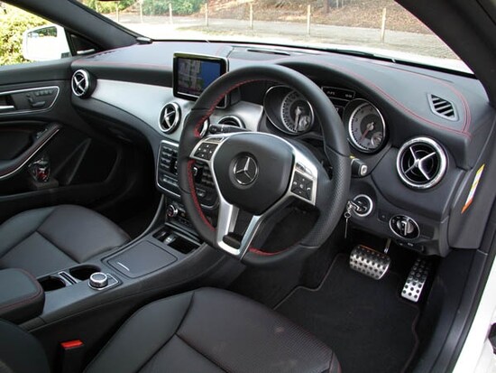 M・ベンツCLAクラス