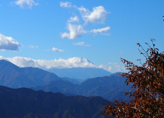 天気のいい日は、富士山をはじめ多くの山々が見える