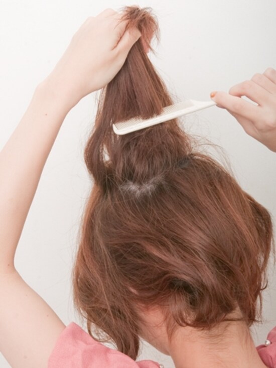 画像 10 13 ショートヘア 外国人風カジュアル夜会アレンジ 結婚式 パーティーヘアアレンジ All About 画像 10 13 ショートヘア 外国人風カジュアル夜会アレンジ 結婚式 パーティーヘアアレンジ All About
