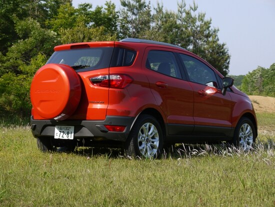 フォード・エコスポーツ・リヤ