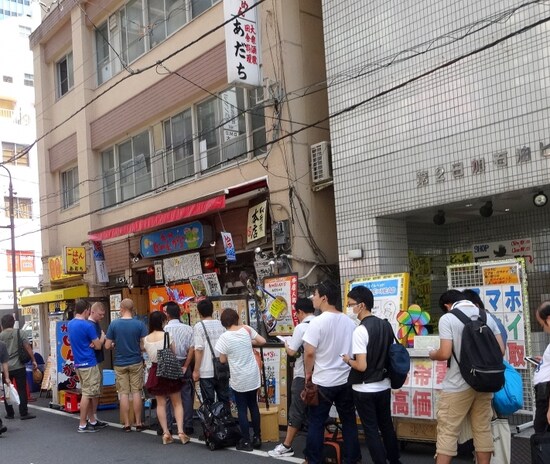海外の方が多く並んでいた