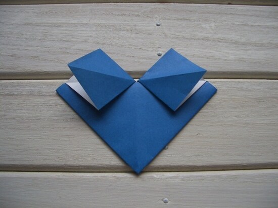 左右とも折りたたんだところ