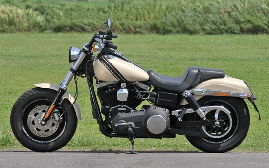 ハーレーダビッドソン FXDF ファットボブ