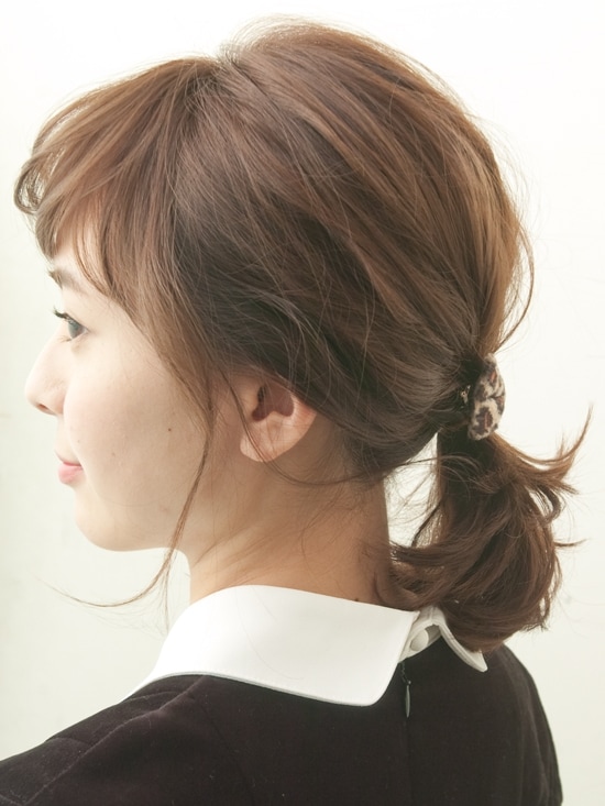 画像 5 19 ミディアムヘアをひとつ結びで簡単ヘアアレンジ ヘアアレンジ All About 画像 5 19 ミディアムヘアをひとつ結びで簡単ヘアアレンジ ヘアアレンジ All About