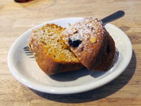 国産小麦で作ったキャロットケーキ