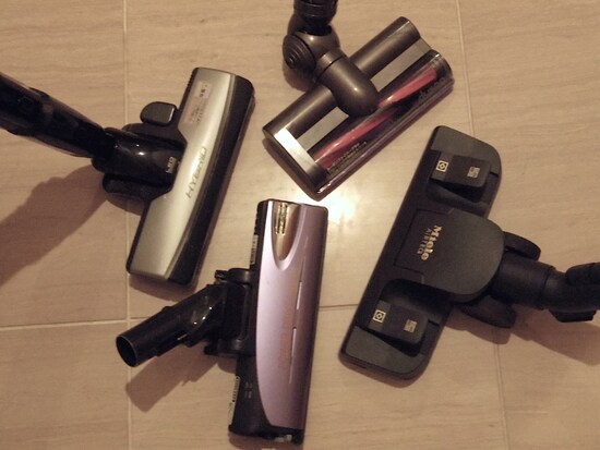 dyson fluffy【DC74】